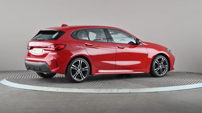 2022 BMW 1 Series