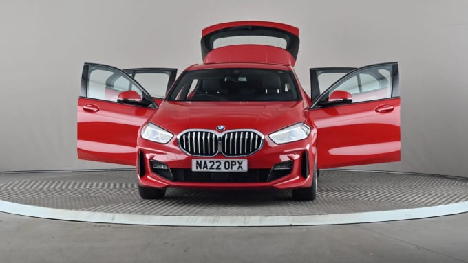2022 BMW 1 Series