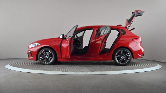 2022 BMW 1 Series