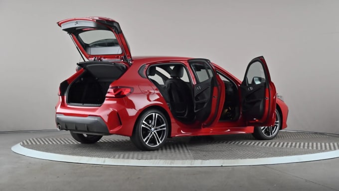 2022 BMW 1 Series