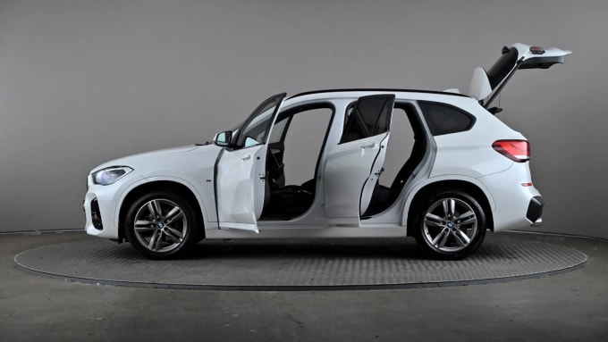 2021 BMW X1