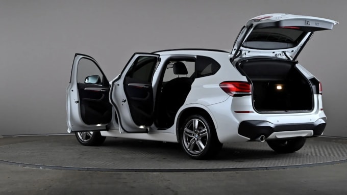 2021 BMW X1