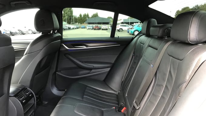 2021 BMW 5 Series