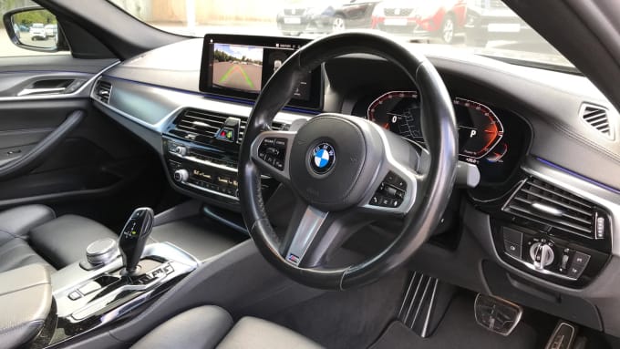 2021 BMW 5 Series