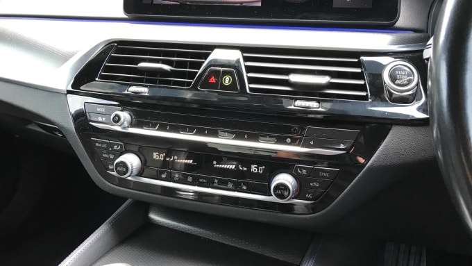 2021 BMW 5 Series