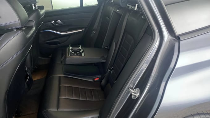2021 BMW 3 Series Touring