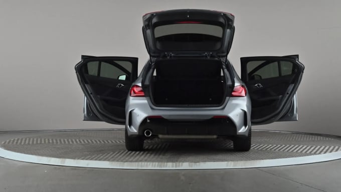 2023 BMW 1 Series