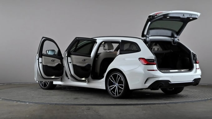 2021 BMW 3 Series Touring