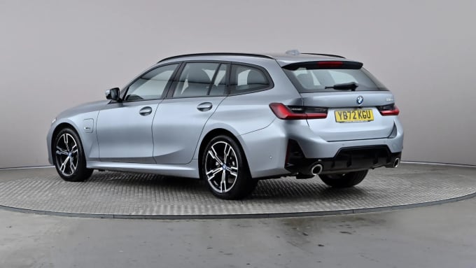 2022 BMW 3 Series Touring