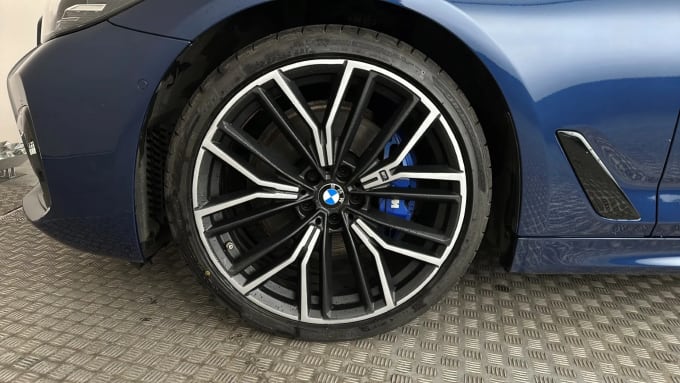 2021 BMW 5 Series Touring