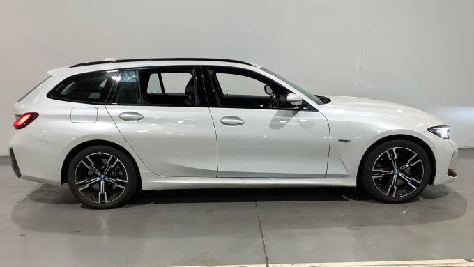 2022 BMW 3 Series Touring