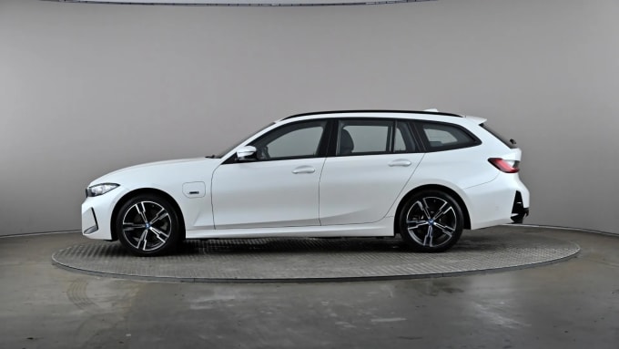 2022 BMW 3 Series Touring