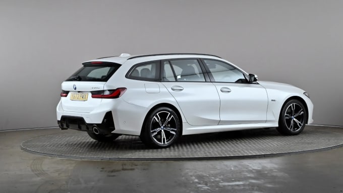 2022 BMW 3 Series Touring