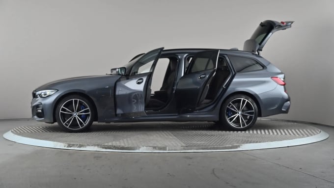 2021 BMW 3 Series Touring