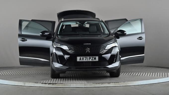 2022 Peugeot 5008