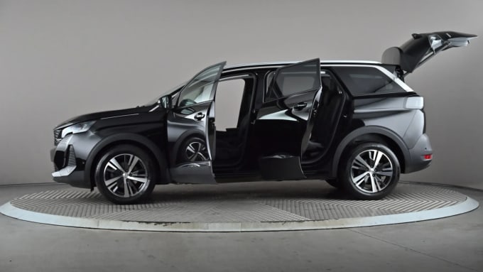 2022 Peugeot 5008