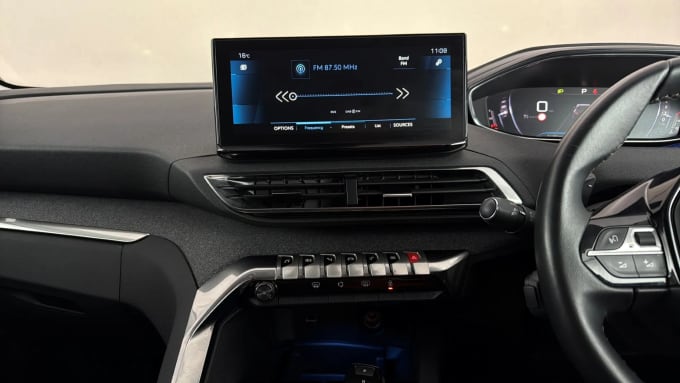 2022 Peugeot 5008