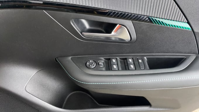 2023 Peugeot 208