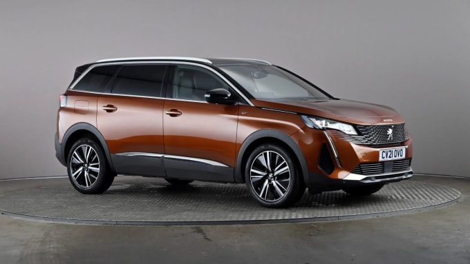 2021 Peugeot 5008