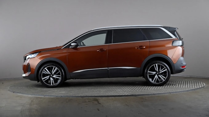 2021 Peugeot 5008