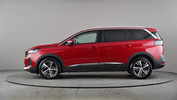 2021 Peugeot 5008