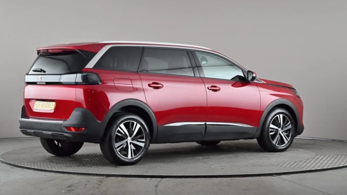 2021 Peugeot 5008