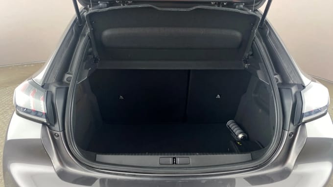 2023 Peugeot 208