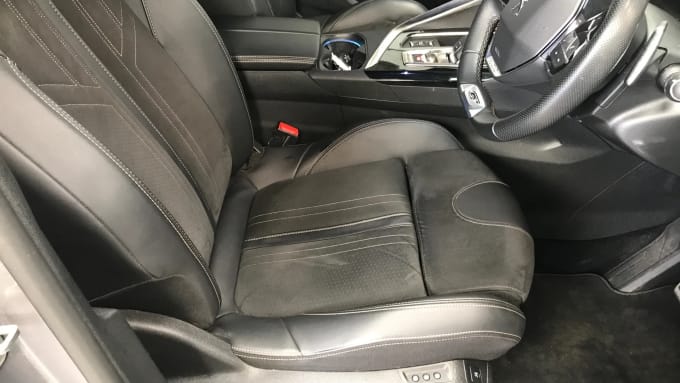 2021 Peugeot 3008