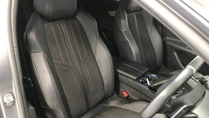 2021 Peugeot 3008