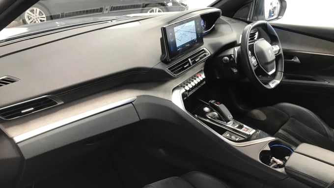 2021 Peugeot 3008