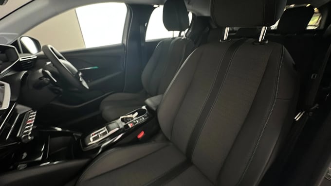 2023 Peugeot 208