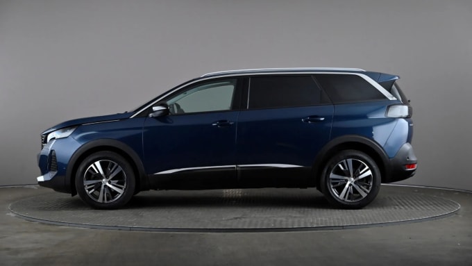 2022 Peugeot 5008