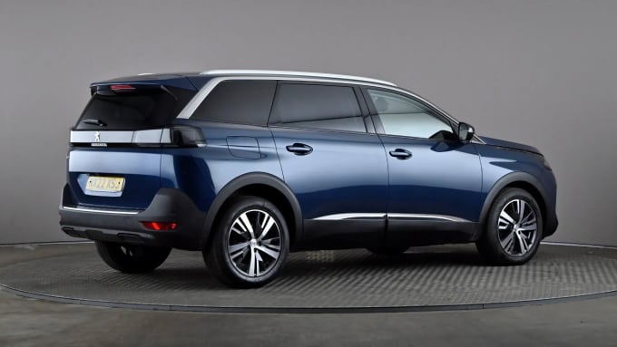 2022 Peugeot 5008