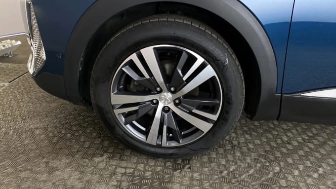 2022 Peugeot 5008