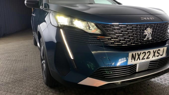 2022 Peugeot 5008