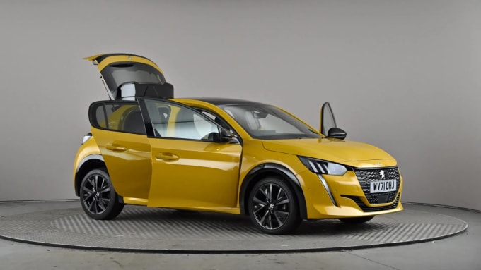 2021 Peugeot 208