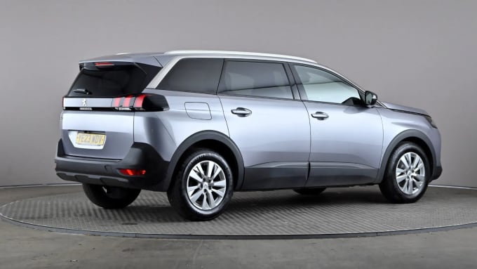 2023 Peugeot 5008