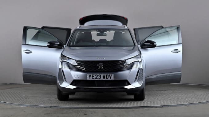 2023 Peugeot 5008