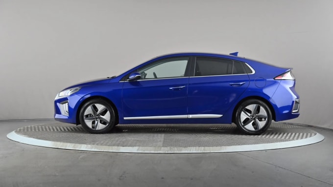 2022 Hyundai Ioniq