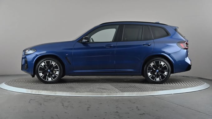 2022 BMW Ix3