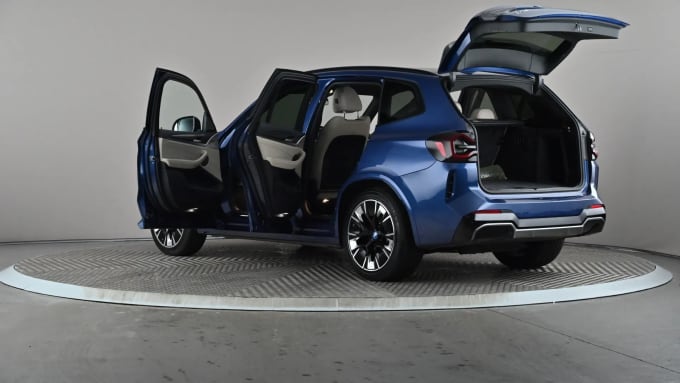 2022 BMW Ix3