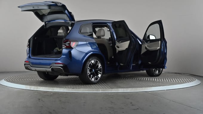 2022 BMW Ix3