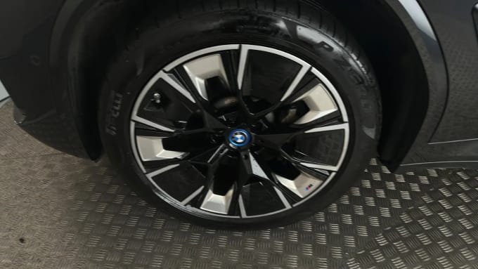 2022 BMW Ix3