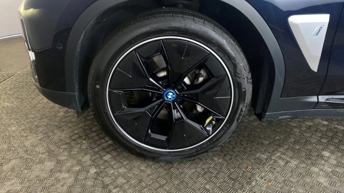 2021 BMW Ix3