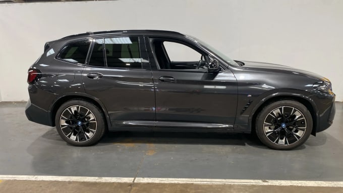 2022 BMW Ix3