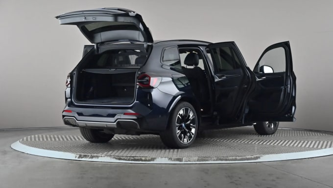 2023 BMW Ix3