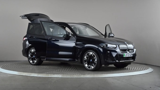 2022 BMW Ix3