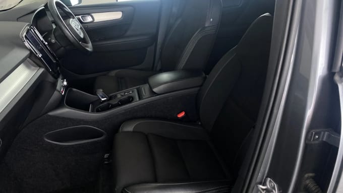 2018 Volvo Xc40