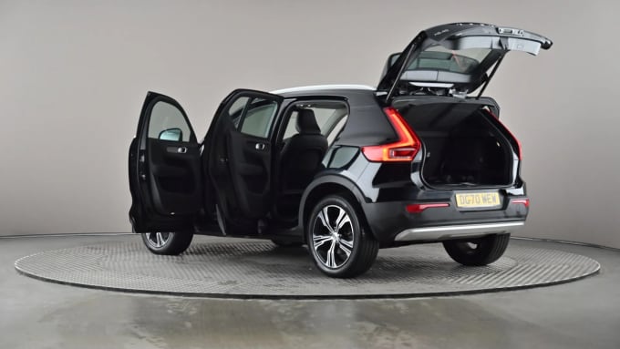 2020 Volvo Xc40