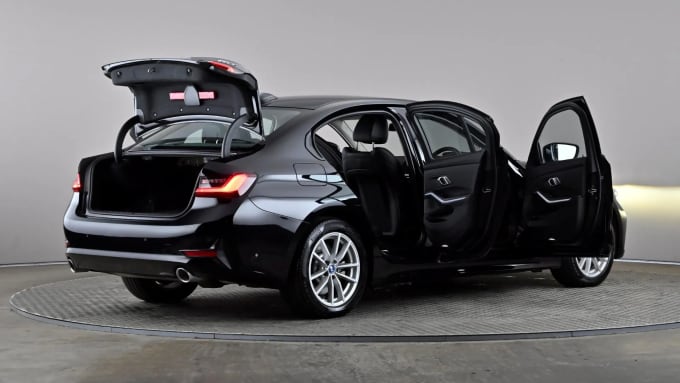 2021 BMW 3 Series